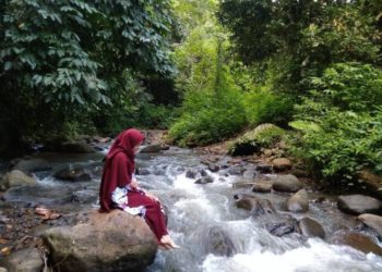 Cantiknya Kawasan Air Terjun di Batuputu