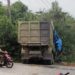 Melaju Tanpa Supir, Truk Batubara Tabrak Tebing di Lintas Sumatera Bungo