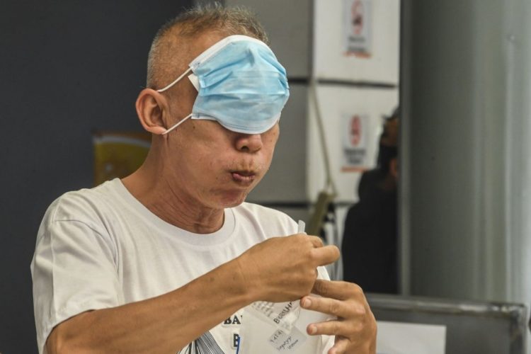 Bandara SMB II Palembang Terapkan GeNose Mulai April