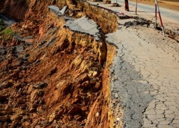 12 Orang Hilang Tertimbun Longsor di Tapanuli Selatan