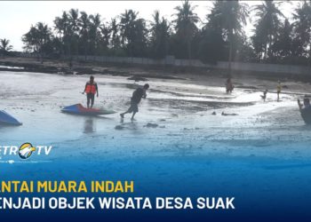 Wisata Pantai Muara Indah