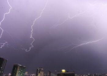 Badai Guntur dan Hujan Lebat Diprediksi Landa Aceh