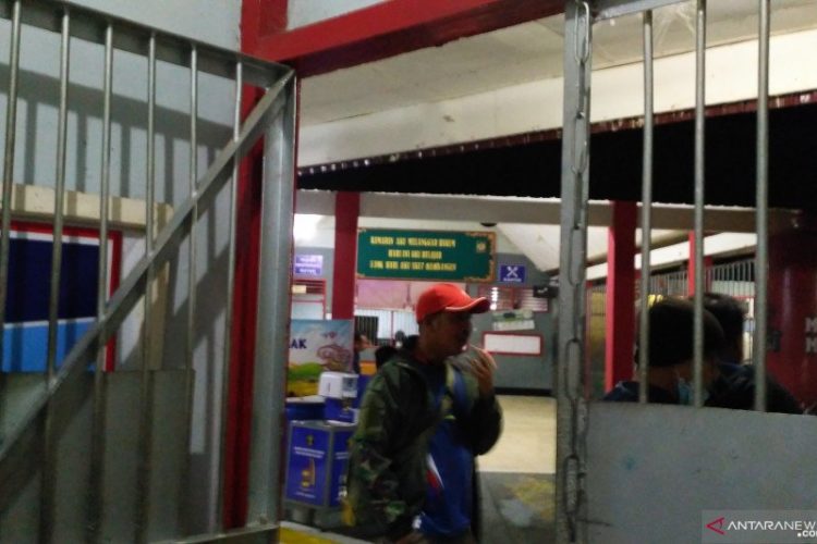 Delapan Tahanan Rutan Muaralabuh Kabur
