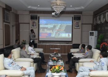 Kakorlantas Polri Pantau Penyekatan Mudik di Sumatra