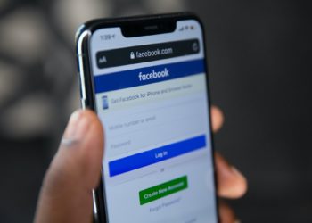 Cara agar Tidak Kena Tag Akun Asing di Facebook