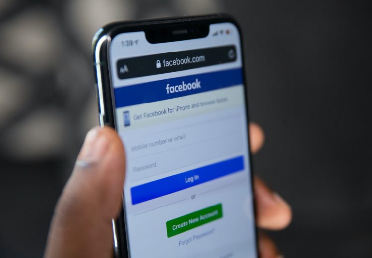Cara agar Tidak Kena Tag Akun Asing di Facebook