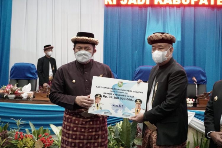 Gubernur Sumsel Menghadiahi Lahat Bangubsus Rp94,3 Miliar