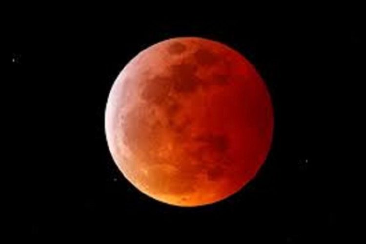 BMKG Sebut Puncak Gerhana Bulan di Jambi Pukul 18.18 WIB