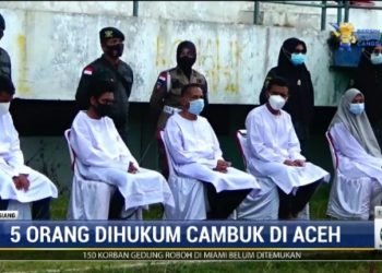 5 Pelanggar Syariat di Aceh Dihukum Cambuk