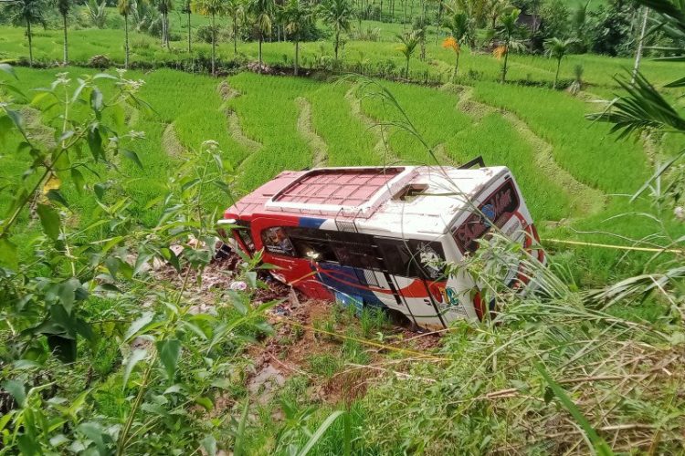 Sopir Bus Kecelakaan di Pasaman Ditahan