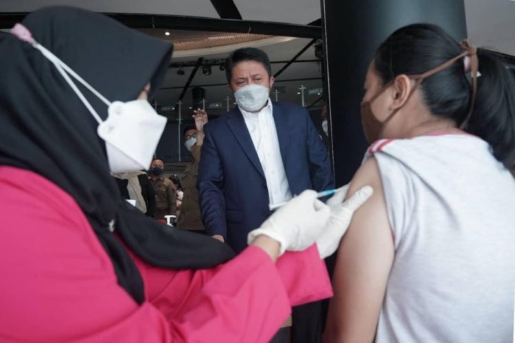 Dinkes Sumsel Catat Vaksinasi untuk Lansia 10 Persen