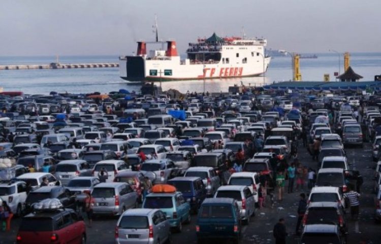 Penumpang Ferry Wajib Tunjukkan Sertifikat Vaksin Covid-19