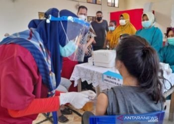 Baru 5% Nakes di Babel Divaksin Dosis Ketiga