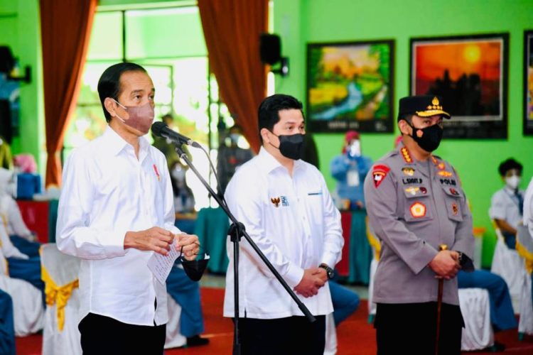 Presiden Tinjau Vaksinasi di Aceh dan Sumut
