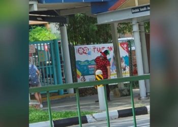Badut Berkeliaran di Sekolah Dasar Singapura