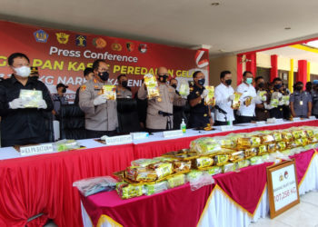 Polda Kepri Ungkap Peredaran 1 Kuintal Sabu Jaringan Internasional