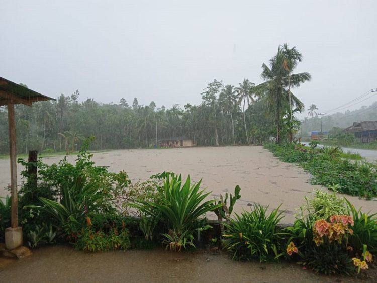 Puluhan Rumah di Nias Kebanjiran Akibat Luapan Sungai Mezawa