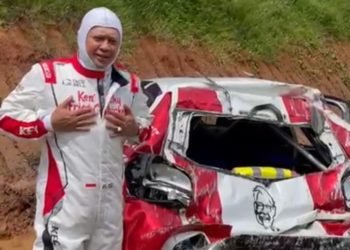 Mobil Ketua MPR Terjungkal Saat Sprint Rally