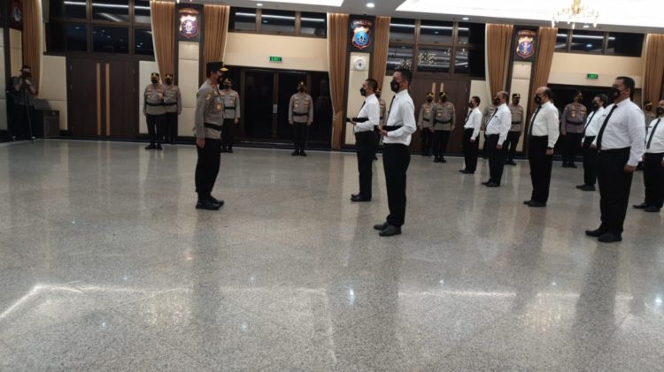 Novel Bawesdan dan 43 Eks Pegawai KPK Resmi Jadi ASN Polri