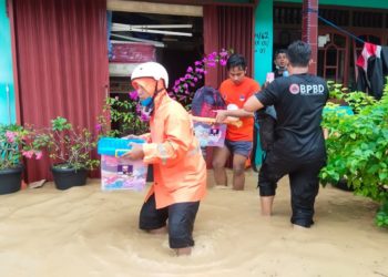 Banjir Rob Genangi 2.203 Rumah di Bangka Belitung