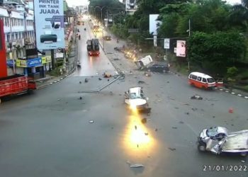 Korban Tewas Kecelakaan Truk Tronton Jadi 4 Orang