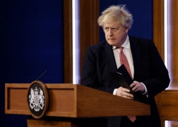 Inggris Cabut Aturan Wajib Isolasi Mandiri