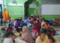 Warga Aceh Timur Mengungsi Karena Permukiman Terendam Banjir