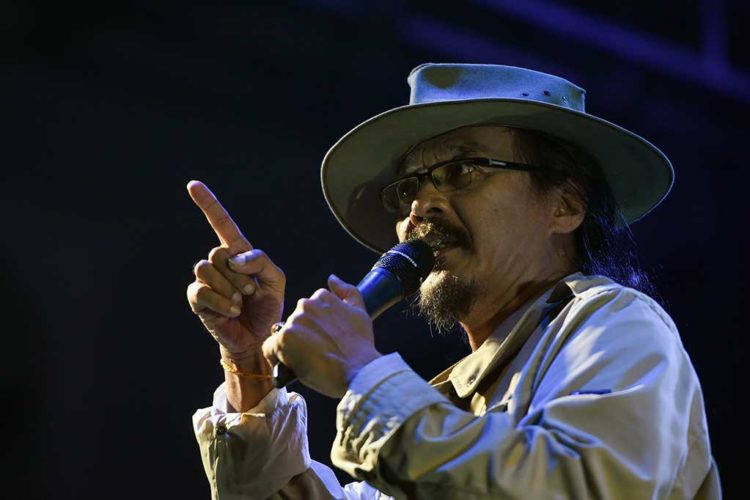 Sujiwo Tejo Angkat Bicara Soal Wayang dan Ustaz Khalid Basalamah