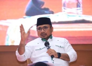 Menag Yaqut Bandingkan Suara Azan dengan Suara Anjing Tuai Hujatan