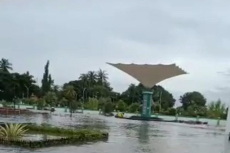 Masjid Agung Banten dan 2.298 Rumah di Serang Terdampak Banjir
