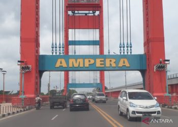 Lalu Lintas di Jembatan Ampera Diberlakukan Buka-Tutup Sementara
