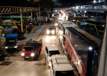 Kemacetan di Pintu Tol Merak Capai 8 Kilometer