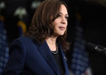 Wapres AS Kamala Harris Positif Covid-19