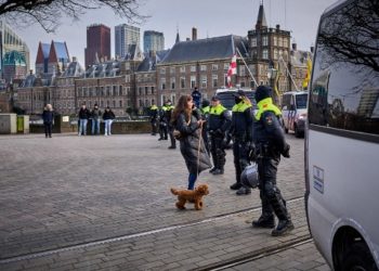 Polisi Belanda Tangkap Tiga Orang Terkait Ledakan ATM Jerman
