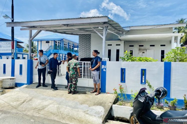Rumah Pimpinan Pesantren MBI Aceh Baret Dilempari Bom Molotov