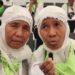 Belum Menikah, Wanita Kembar Asal Medan Berdoa Dapat Jodoh di Tanah Suci