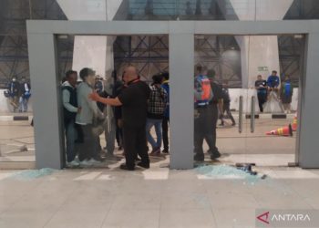 Dua Orang Dikabarkan Tewas saat Laga Persib Vs Persebaya