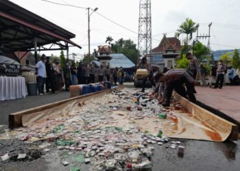 Bea Cukai Tembilahan Musnahkan Barang Sitaan Senilai Rp5,9 Miliar