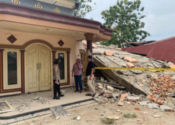 Polisi Selidiki Robohnya Gedung Sekolah di Palembang