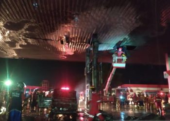 Gubernur Bengkulu Minta Kebakaran SPBU Diselidiki