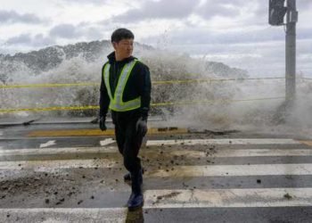 Ribuan Warga Korea Selatan Mengungsi Akibat Topan Hinnamnor 