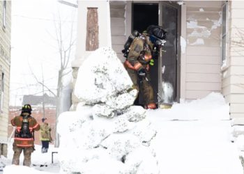 Korban Tewas Akibat Badai Salju di AS Mencapai 61 Orang