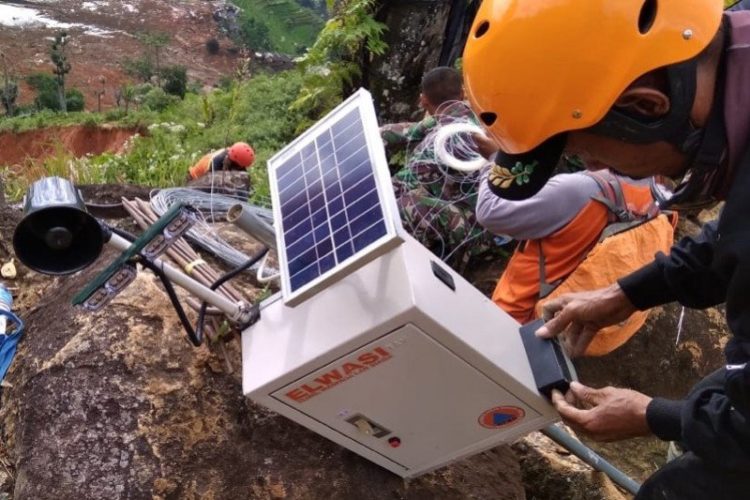 UI Kembangkan Alat Pendeteksi Longsor Jarak Jauh