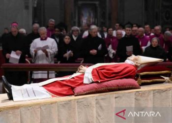 Pengadilan Hong Kong Izinkan Kardinal Hadiri Pemakaman Benediktus