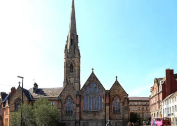 Vatikan Janji Ungkap Pesta Seks di Katedral Inggris