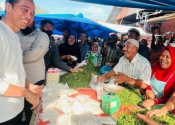 Presiden Jokowi ke Pasar Tradisional di Aceh, Beli Tempe