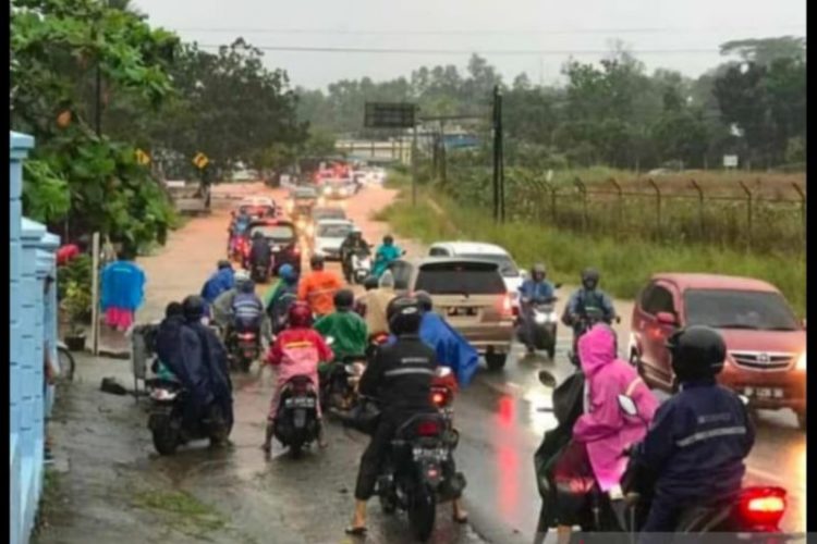 Puluhan Korban Banjir di Tanjungpinang Kembali ke Rumah