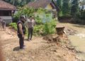 Pemkab Pesawaran Kerahkan Alat Berat Bersihkan Banjir