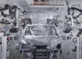 Xiaomi Produksi Mobil Listrik SU7 Setiap 76 Detik dengan Teknologi Canggih