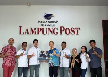 Garda Oto Astra dan Lampung Post Bersinergi Tingkatkan Digitalisasi Layanan di Indonesia